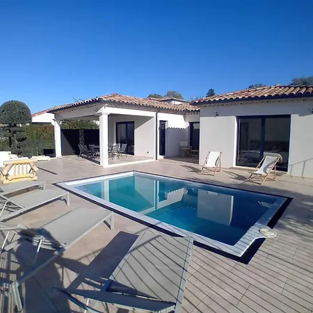 Moderne Avec Piscine Privee, Climatisee, Proche Centre Pont D'arc - Fr-1-382-216 Vallon-Pont-d'Arc