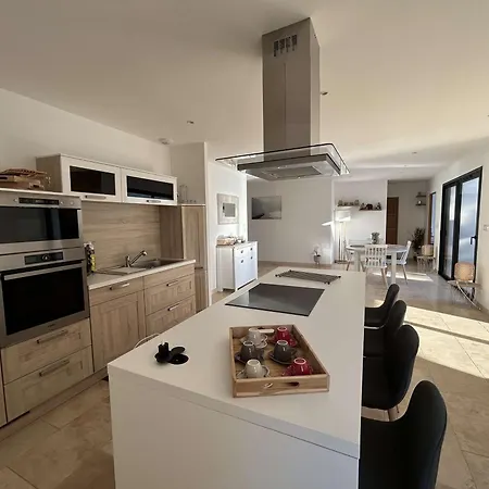 Moderne Avec Piscine Privee, Climatisee, Proche Centre Pont D'arc - Fr-1-382-216 Casa de Férias