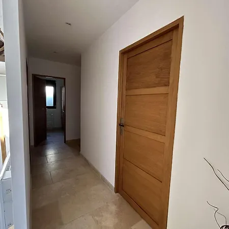 Holiday home Moderne Avec Piscine Privee, Climatisee, Proche Centre Pont D'arc - Fr-1-382-216 *
